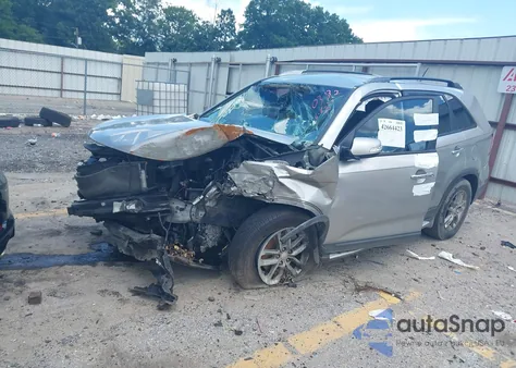 2015 Kia Sorento Lx из США, поврежденный, VIN 5XYKT4A67FG600382